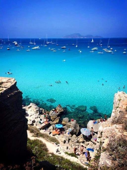 Casa Di Nick Lägenhet Trapani Exteriör bild